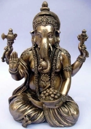 Гане́ша, или Ганапа́ти — в индуизме бог мудрости и благополучия.